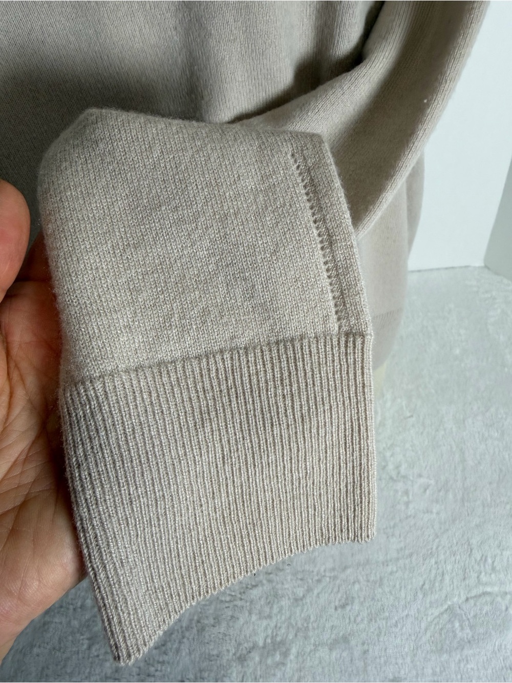 Vince Cashmere Crewneck Sweater Size L - Picture 4 of 14